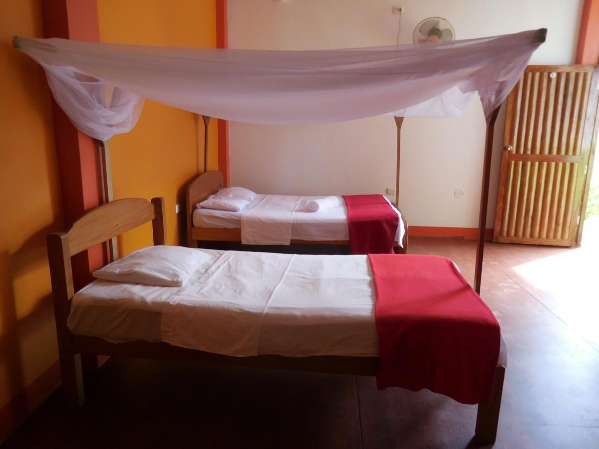 Tambopata Hostel 马尔多纳多港 外观 照片