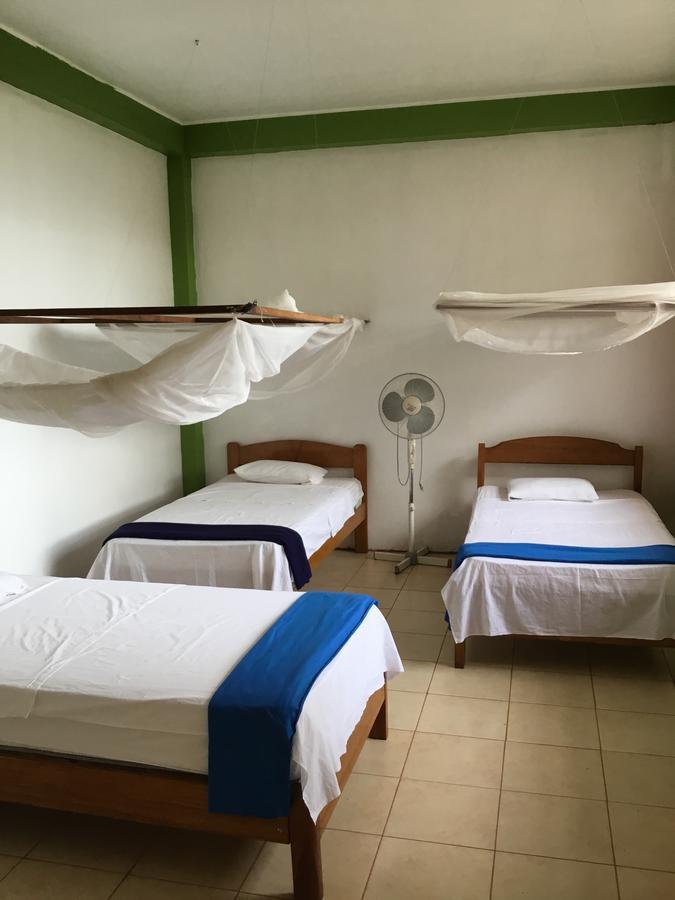 Tambopata Hostel 马尔多纳多港 外观 照片