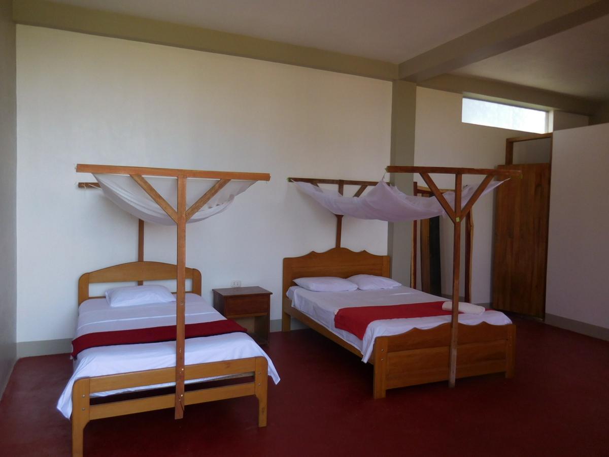 Tambopata Hostel 马尔多纳多港 外观 照片